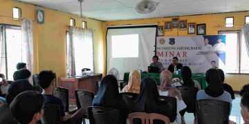 Seminar tentang manfaat dan bahaya sampah bagi lingkungan di Desa Tungkal I [dok ist]