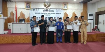 Rapat Kerja Asosiasi Pemerintah Desa Seluruh Indonesia (APDESI) Provinsi Jambi, Kamis (5/1/2023). [Foto Zabak.id/Ahmad Firdaus]
