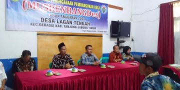 Musrenbang Desa Lagan Tengah, Kecamatan Geragai, Tanjab Timur, Kamia (19/1/2023). [Foto Misbah]