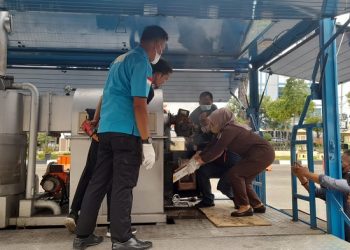 Pemusnahan barang bukti Narkoba Jenis Sabu dan Ganja di Mapolda Jambi, Kamis (26/1/2023). [Foto Hajrin Febrianto]
