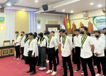 Pelantikan Serikat Mahasiswa Muslimin Indonesia se-Provinsi Jambi, di ruang pola Kantor Gubernur Jambi, Jumat (20/1/2023). [Foto Bendum SEMMI Provinsi Jambi/Renaldi]