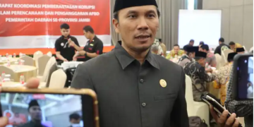 Ketua DPRD Provinsi Jambi, Edi Purwanto. [dok Aurduri.com/Wahyu]