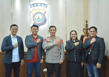 Kunjungan silaturahmi Manager PT PLN UID S2JB UP3 Jambi beserta rombongan ke Polda Jambi. [Foto Humas Polda Jambi]