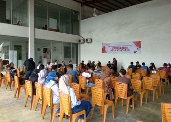 Kegiatan donor darah yang diselenggarakan PT Sinar Sentosa Primatama bekerja sama dengan PMI, Sabtu (4/2/2023). [Foto Sinsen/Ajeng]