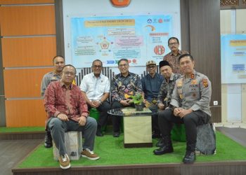 Kunjungan Kapolda Jambi di Ruang Rektor Unja, Senin, (6/2/2023). [dok Humas Polda Jambi]