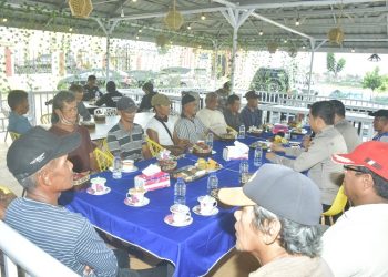 Kegiatan Jum'at Curhat Polda Jambi. [Foto Humas Polda Jambi]