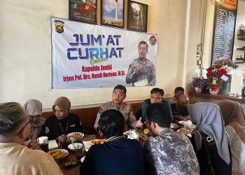 Kegiatan Jum'at Curhat Polda Jambi. [Foto: Humas Polda Jambi]