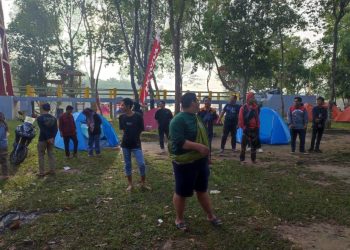 Kegiatan Bikers Camp yang digelar Sinsen dan IMHJ di Danau Tangkas Muarojambi, (4/3/2023). [Foto: Sinsen/Ajeng]