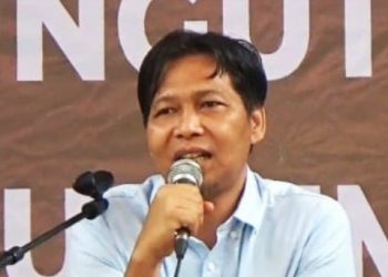 Ketua DPRD Tanjab Timur, Mahruf SE saat menghadiri pelantikan PPS di Gedung PKK Tanjab Timur, Selasa (24/01/2023). [Dok. Aurduri.com/Arwin]