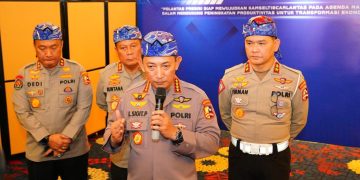 Kapolri, Jenderal Listyo Sigit Prabowo saat konferensi pers pada Rakernis jajaran Korlantas Polri di Bandung, Jawa Barat, Selasa, (14/03/2023). [Dok. Divisi Humas Polri]