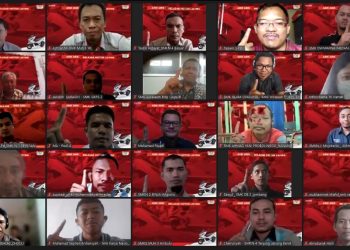 Guru SMK mitra binaan AHM mengikuti webinar Astra Honda Talknology dengan tema Asik-Asik Belajar Motor Listrik yang digelar pada 21 Maret 2023. [Dok. PT AHM]