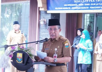 Wagub Abdullah Sani saat menyampaikan kata sambutan. [Foto: Diskominfo/Harun]