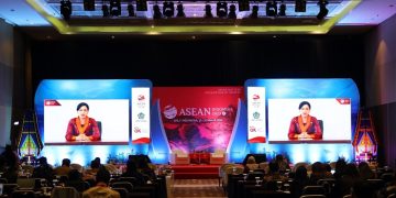 Kegiatan High - Level Dialogue on Promoting Digital Financial Inclusion and Literacy for MSMEs di Bali, Rabu (29/03/2023). [Dok. OJK]