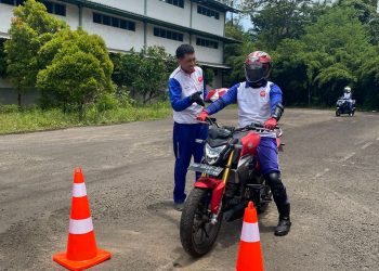 Safety Riding Competition Honda Community Regional Jambi 2023 di Safety Riding Center Sinsen Paal 6, Jambi, Minggu (09/04/2023). [Dok. Ajeng - Sinsen]
