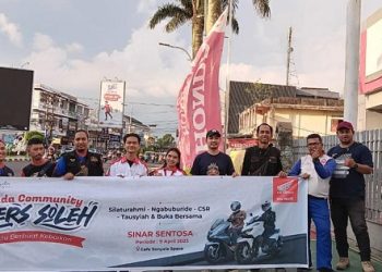 Sinsen gelar kegiatan bakti sosial (Baksos) di bulan suci Ramadhan 1444 Hijriah yang dikemas dalam event bertajuk “Bikers Soleh”, Minggu (09/04/2023). [Dok. Sinsen/Ajeng]
