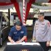 Pimpinan BRI Persero TBK Palembang, Wahyudi Darmawan dan Kepala Cabang dan Staf BRI Wilayah Jambi saat penyerahan hibah 2 Mobil Toyota dari PT Bank Rakyat Indonesia, Senin, (10/04/2023). [Dok, Humas Polda Jambi]