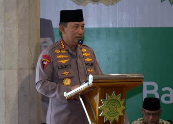 Kapolri, Jenderal Listyo Sigit Prabowo dalam sambutannya di PP PERSIS, Bandung, Sabtu (15/4/23). [Dok, Div Humas Polri]