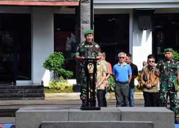 Apel pelepasan 1.638 personel Militer dan PNS yang berdinas di Mabesad, Selasa (18/4/2024). [Dok. Dispenad]