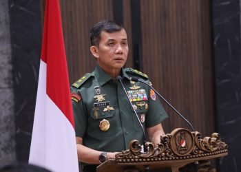 Aster Kasad, Mayjen TNI Mochammad Hasan saat, memberikan sambutan pada Rakornis TMMD ke-116 TA. 2023, di Gedung A.H. Nasution Mabesad, Jakarta, Rabu (3/5/2023). [Dok. Dispenad]