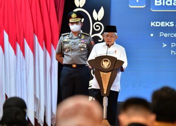 Wapres RI, Ma’ruf Amin saat menyampaikan sambutan pada acara Pengukuhan KDEKS Provinsi Jambi di Auditorium Rumah Dinas Gubernur Jambi, Kamis (04/05/2023). [Dok. Diskominfo/Maria]