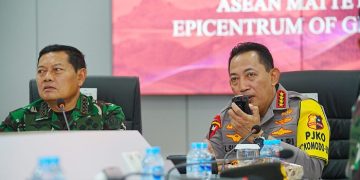 Kapolri Jenderal Listyo Sigit Prabowo saat menyampaikan kata sambutan di Command Center 91, Labuan Bajo, Nusa Tenggara Timur, Kamis (11/5/2023). [Dok. Div Humas Polri]
