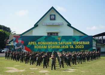 Peserta Apel Komandan Satuan (AKS) Tersebar 2023 di Balai Prajurit Makorem 042/Gapu, Senin (15/5/2023). [Foto: Penrem 042/Gapu]