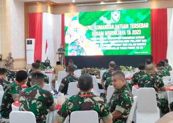 Apel Komandan Satuan (AKS) Tersebar Kodam II/Sriwijaya 2023 di Markas Korem Gapu 042/Garuda Putih, Kota Jambi, Senin (15/5/2023). [Foto: Pariwara/Riki]