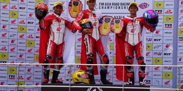 Pebalap AHRT lanjutkan trend dominasi podium di ajang Asia Road Racing Championship (ARRC) kelas Asia Production 250cc (AP250). [Dok. AHM]
