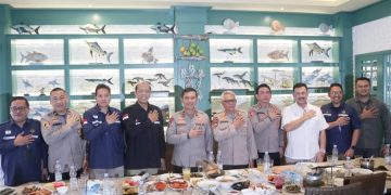Kapolda saat Silaturahmi bersama SKK Migas Sumbagsel dan KKKS PetroChina International Jabung Ltd,
Rabu (17/05/2023). [Dok. Humas Polda Jambi]