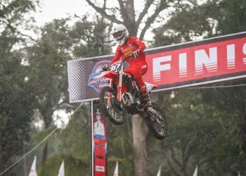 Crosser Astra Honda Racing Team (AHRT), Nuzul Ramzidan raih podium pertama pada Kejuaraan Nasional (Kejurnas) Motocross 2023  di sirkuit MPS, Pandeglang, Banten pada 13-14 Mei 2023. [Dok. AHM]