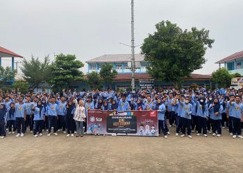 Kegiatan sosialisasi AHM Best Student di SMA N 3 Kota Jambi dan SMK Yadika, Rabu (24/05/2023). [Foto: Sinsen/Ega]