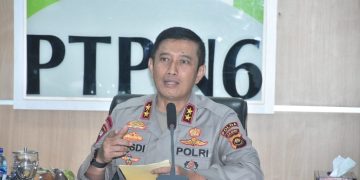 Kapolda Jambi saat menghadiri kegiatan penandatanganan Pedoman Kerja Teknis antara Dit Pamobvit Polda Jambi dengan PT Perkebunan Nusantara VI, Kamis (25/5/2023). [Foto: Humas Polda Jambi]
