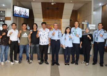 Silaturahmi SMSI Jambi dengan Kemenkumham Provinsi Jambi, di Kantor Kemenkumham, Senin (5/6/2023). [Dok.Jernih/Fey]