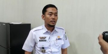 Kabag Hukum Pemerintah Kota Jambi, Gempa Awaljon saat ditemui di ruang kerjanya, Rabu (07/60/2023). [Dok. bitnews.id/Toy]