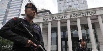 Pengaman khusus digedung MK jelang sidang, Senin (12/6/2023). [Foto: zabak.id]