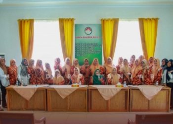 Pisah Sambut Ketua DWP Sekretariat DPRD Kab Tanjabtim di aula gedung DPRD Kabupaten Tanjabtim, Rabu (3/5/23). [Foto: Humas DPRD]