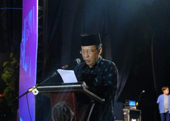 Wagub Sani pada closing ceremony gebyar ekonomi digital dan literasi jambi (gentala arasi) 2023, bertempat di Lapangan Kantor Gubernur Jambi, Minggu (16/07/2023). [Foto: Diskominfo/Agus Supriyanto]