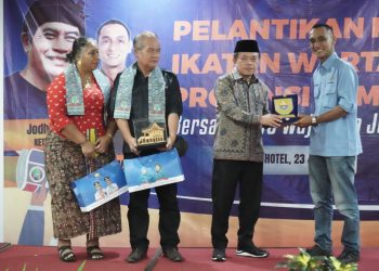Al Haris saat menghadiri Pelantikan PW IWO Provinsi Jambi Periode 2023-2028 di Hotel Grand Jambi, Minggu, (23/07/2023). [Foto: Diskominfo/Harun]