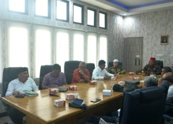Acara rapat kunjungan kerjasama yang berlangsung di Ruang Sekretaris Daerah Kabupaten Muaro Jambi pada Jumat, 19 Mei 2023. [Foto: Diskominfo Muaro Jambi]
