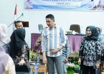 Pj Bupati Buka Pelatihan Keamanan dan Keselamatan di Destinasi Wisata Kabupaten Muaro Jambi di Hotel Shang Ratu pada Rabu,  (14/06/23). [Foto: Diskominfo Muaro Jambi]