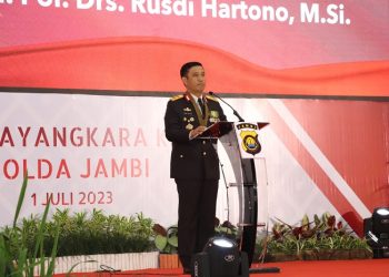 Kapolda Jambi, Irjen Pol. Rusdi Hartono pada syukuran Hari Bhayangkara ke-77 Tahun 2023 di Hotel Ratu Convention Centre pada Sabtu, (01/07/2023). [Foto: Humas Polda Jambi]