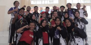 Atlet Muay Thai Kota Jambi pada ajang Porprov Jambi XXIII tahun 2023 yang digelar di Gedung Pertina Kotabaru, Kota Jambi pada Minggu, (9/7/2023). [Foto: Aurduri.com/Reza Fender]