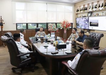Kunjungan Silaturahmi DPD APDESI Provinsi Jambi di ruang kerja Polda Jambi , Kamis (13/07/2023). [Foto: Humas Polda Jambi]