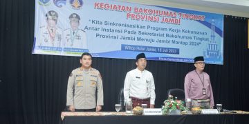 Kabid Humas Polda Jambi, Kombes Pol. Mulia saat menghadiri Pembukaan Kegiatan BAKOHUMAS Tingkat Provinsi Jambi di Aula Hotel Wiltop Jambi, Selasa (18/07/2023). [Foto: Humas Polda Jambi]