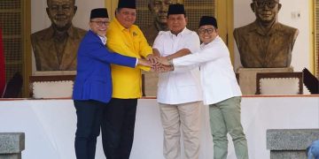 Partai Golkar dan Partai Amanat Nasional (PAN) yang menyatakan dukungannya terhadap Prabowo Subianto sebagai bakal calon presiden (Capres) pada hari ini, Minggu (13/8/2023) di Museum Perumusan Naskah Proklamasi Jakarta. [Foto: CNN]
