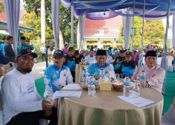 Wagub Sani saat menghadiri Peringatan Hari Air Dunia ke-31 bertempat di SMA Negeri 7 Kabupaten Sarolangun Rabu, (23/08/2023). [Foto: Diskominfo Provinsi Jambi/Novriansah]