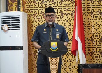 Sekda Sudirman pada Pembukaan Dialog Kebangsaan dan Rakerwil Bamag Lembaga Keagamaan Kristen Indonesia Provinsi Jambi, bertempat di Ruang Pola Kantor Gubernur Jambi, Selasa (29/8/2023). [Foto: Diskominfo/Harun]