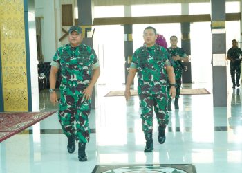 Wairjenad Kasad tiba di Bandara Sultan Thaha Jambi, Rabu (2/8/23). [Foto: Penrem 042/Gapu]