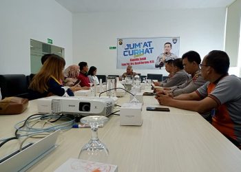 Polda Jambi Gelar Jum'at Curhat bersama PT. Pertamina di Aula meeting kantor Pertamina Kenali Asam Atas, Jumat (11/08/2023). [Foto: Humas Polda Jambi]