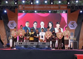 Peringatan Hari Indonesia Menabung 2023 yang digelar bersamaan dengan kegiatan Pramuka Raimuna Nasional XII 2023 di Bumi Perkemahan dan Graha Wisata Pramuka (Buperta) Cibubur, Jawa Barat pada Minggu, (20/08/2023). [Foto: Humas OJK]